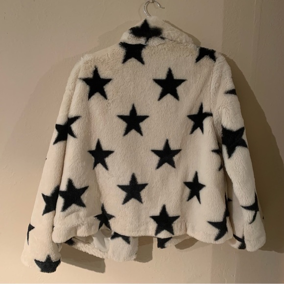 Soft fluffy star coat - Picture 3 of 5